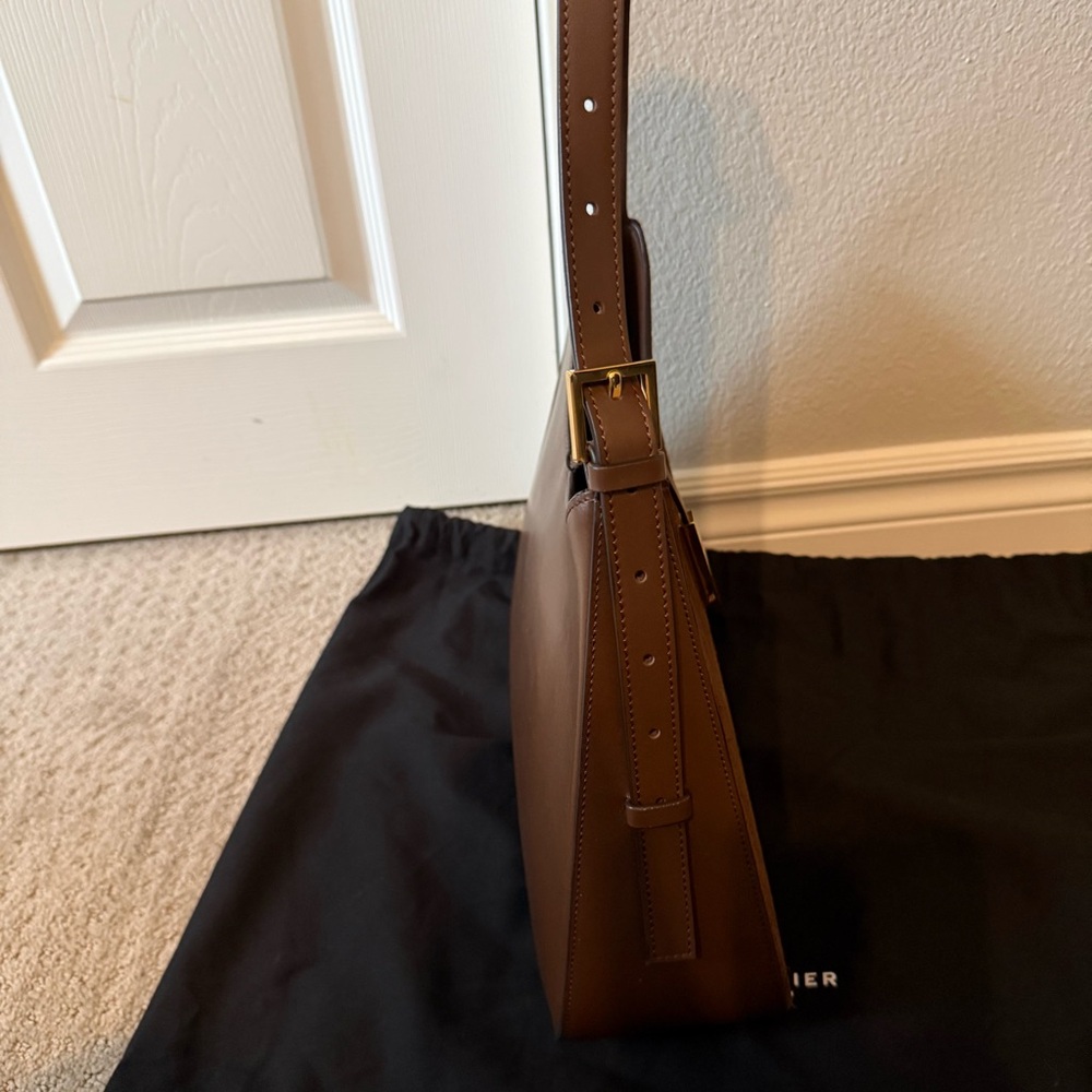 DeMellier -The Large Tokyo | Size LARGE | Color: Mocha suede & mocha smooth - Picture 4 of 16